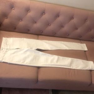 Zara Brand New WHITE skinny jeans